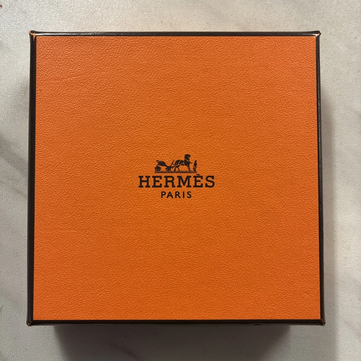 HERMES ギフト箱 ブラウン 小型 空箱 25+ HERMÈS Small Gift Boxes for sale | Updated Oct 2026