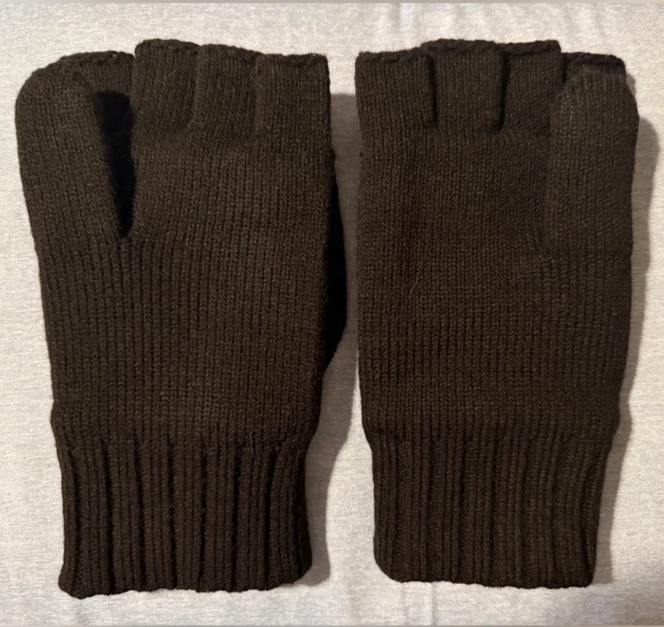 UGG Knit Flip Wool-Blend Mittens. NWOT - Black - Image 3 of 4