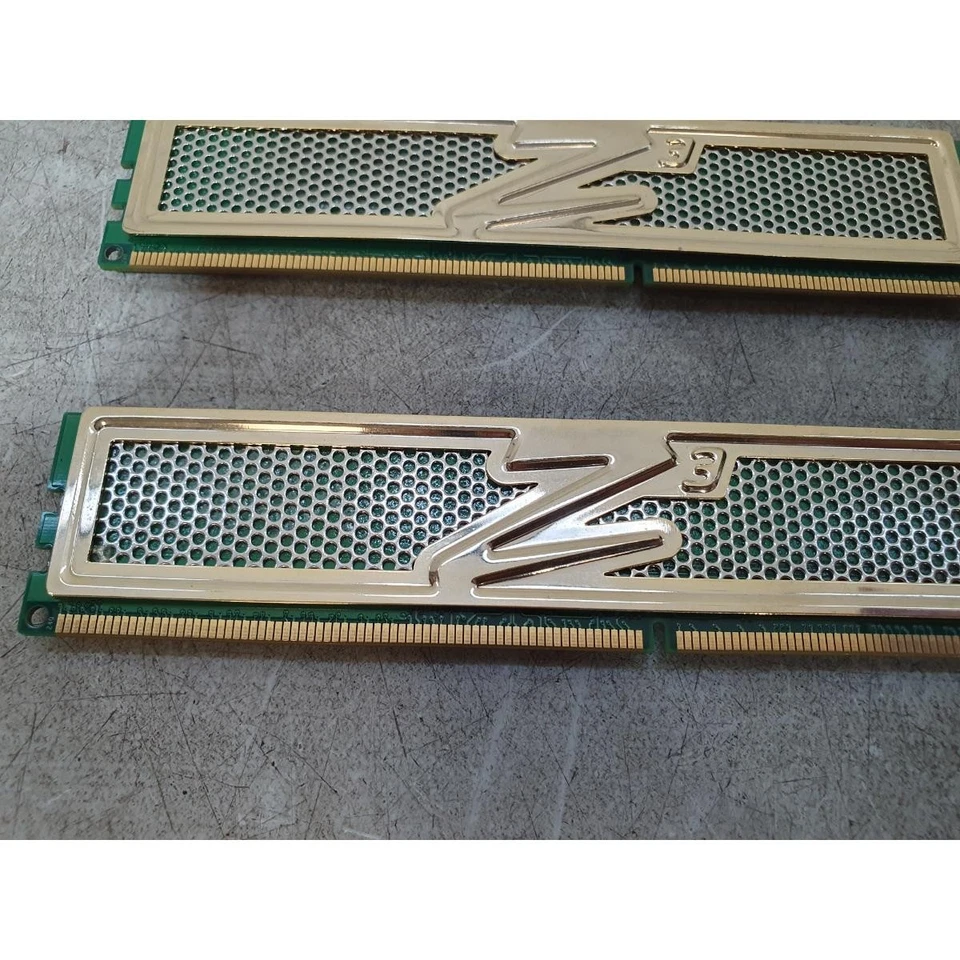 Pair of OCZ OCZ3G1333LV6GK Desktop Memory Module (2 x 2GB) DDR3 RAM 240-Pins - Image 3 of 4