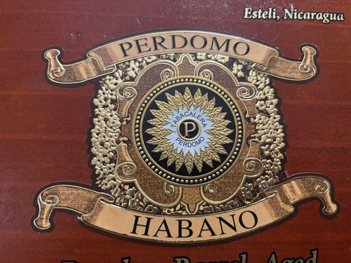 PERDOMO HABANO BOURBON BARREL AGED EMPTY WOODEN CIGAR BOX W/HINGES 7.75”x7”x3” - Picture 2 of 18