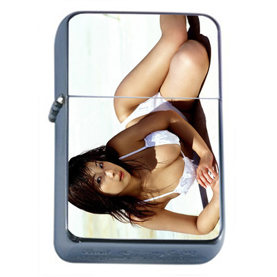 Japanese Pin Up Girls D6 Flip Top Oil Lighter Wind Resistant Flame 
