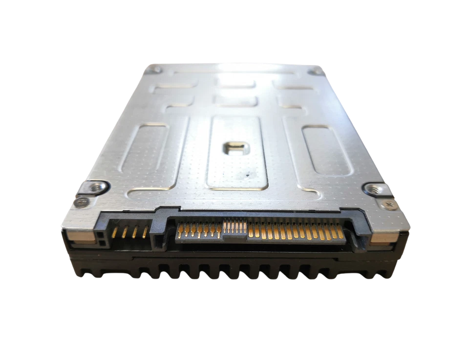 Toshiba SSD SAS 2.5" 3.2TB 12Gb/s 05SVB320C 65-80% Health - Image 3 of 3