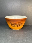Vintage PYREX “Old Orchard” #401 750 ml Mixing Nesting Bowl