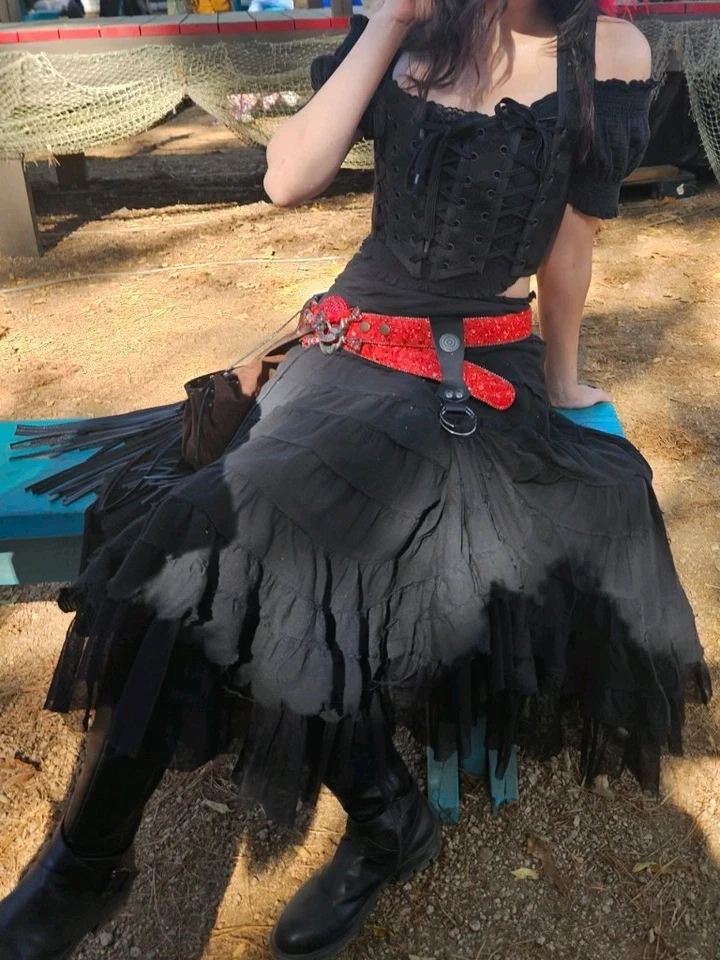 Disfraz de pirata de Halloween/renaisance hecho a mano para mujer talla Xs/S Foto 3 de 4