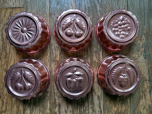 Vintage Lot of 6 Hanging Acorn Grapes Cherry Copper Metal Jell-O Molds