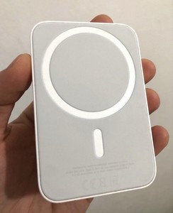 Apple MagSafe Battery Pack A2384 für iPhone - Original Akku Powerbank