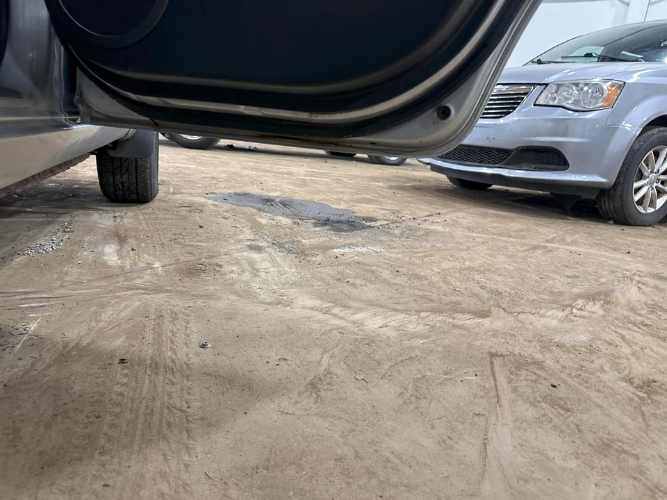 Used Rear Right Door Assembly Rear Side fits: 2009 Toyota Rav4 electric windows Foto 4 de 4