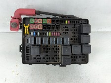 2012-2014 Dodge Charger Engine Fuse Box Assembly Factory Oem 2012-2014 Dodge Charger Engine Fuse Box Assembly Factory Oem