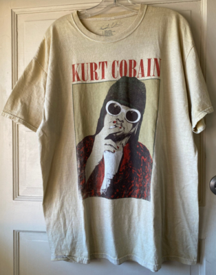 Vintage KURT COBAIN Nirvana T shirt Tan Red Photo Size L | eBay