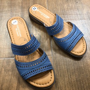 naturalizer blue sandals