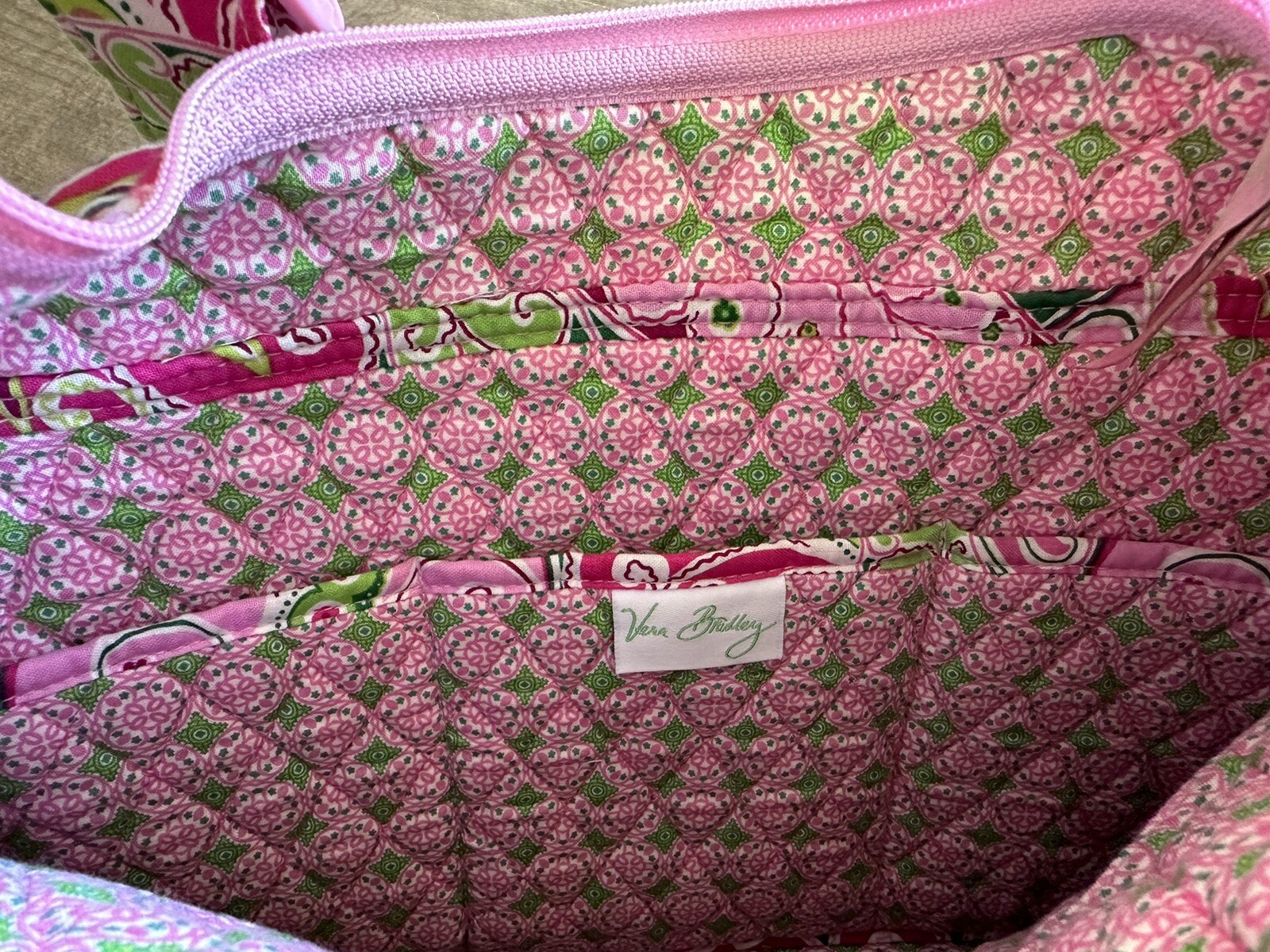 Vera Bradley Cargo sling bag Pinwheel pink Gem