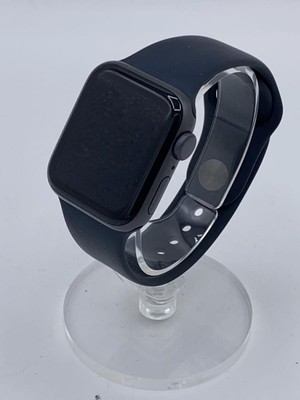AppleApple Watch SE GPS model 40mm MKQ13J/A [Midnight Sports Band 