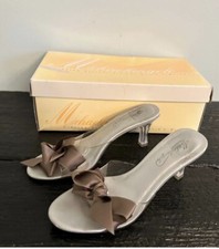 Nina women's shoes Heels worn once to wedding straps and all.
