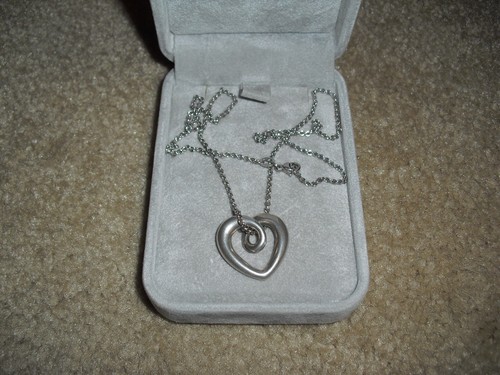 James Avery Sterling Silver Heart Strings 18" necklace Retired  Rare