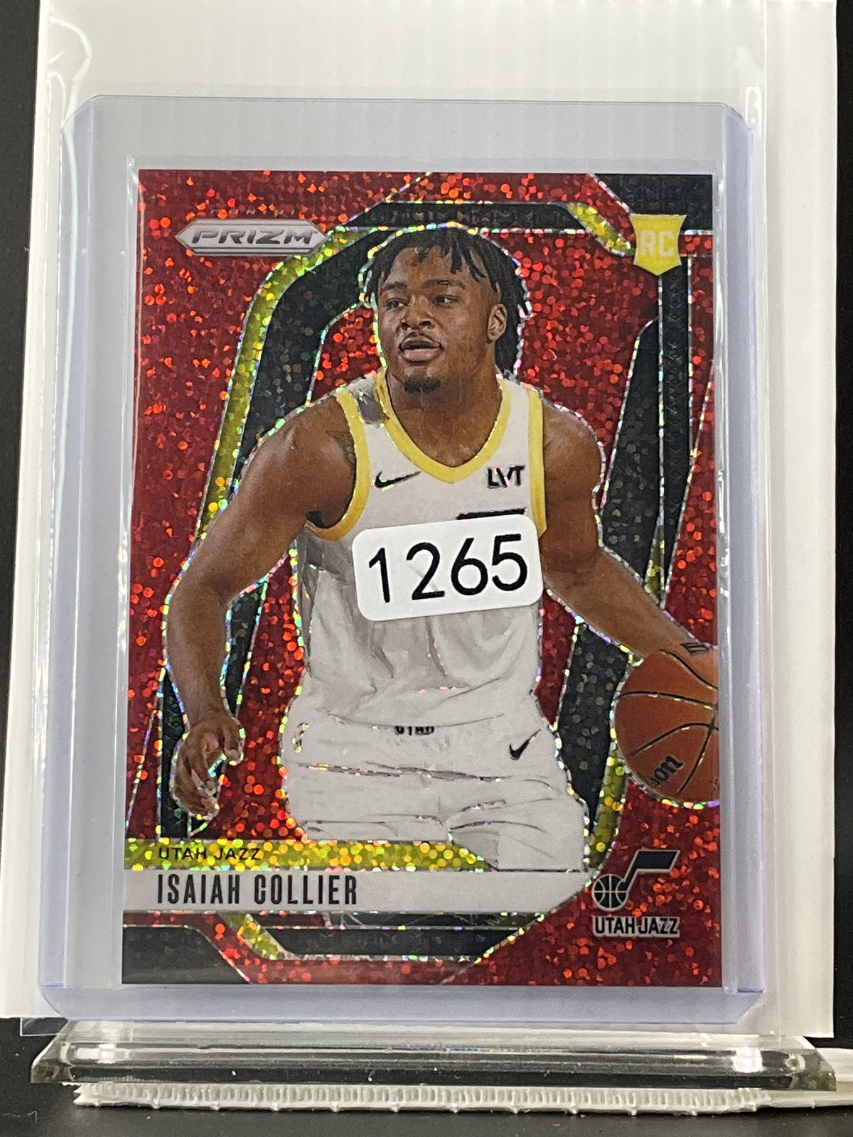 2024-25 Panini Prizm #227 Isaiah Collier Red Sparkle Prizms - RC - 21910