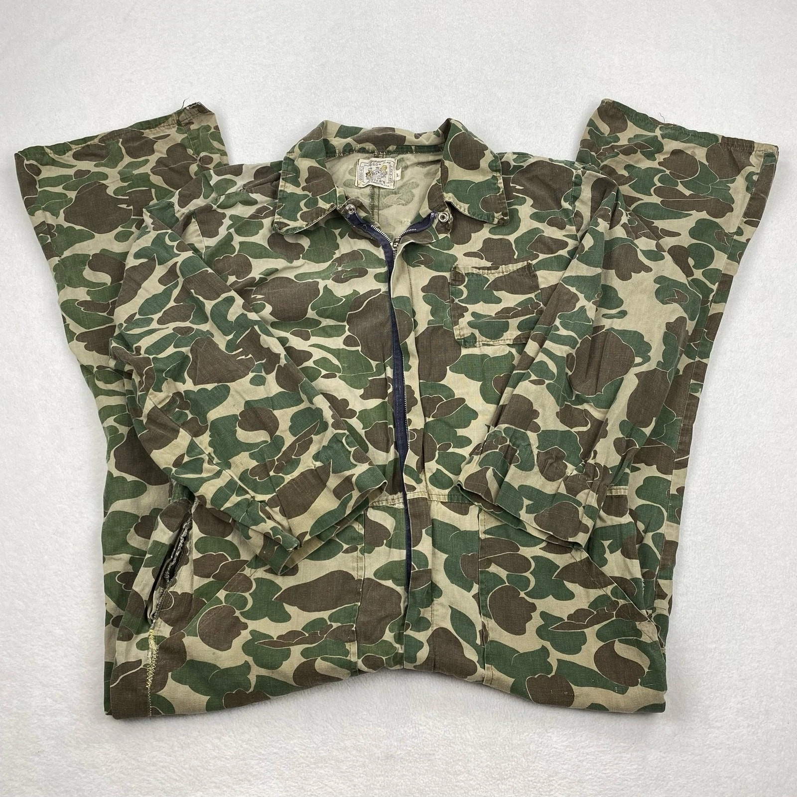 Vintage Hudson Bay Coveralls Sz Large Duck Camo Hunting Outdoors Herters USA 90s