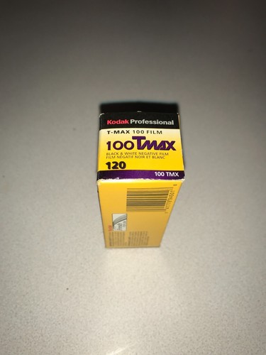 Kodak Professional TMAX 100 Black & White Negative Film - TMX 120 - Expired 2005 - Picture 4 of 4