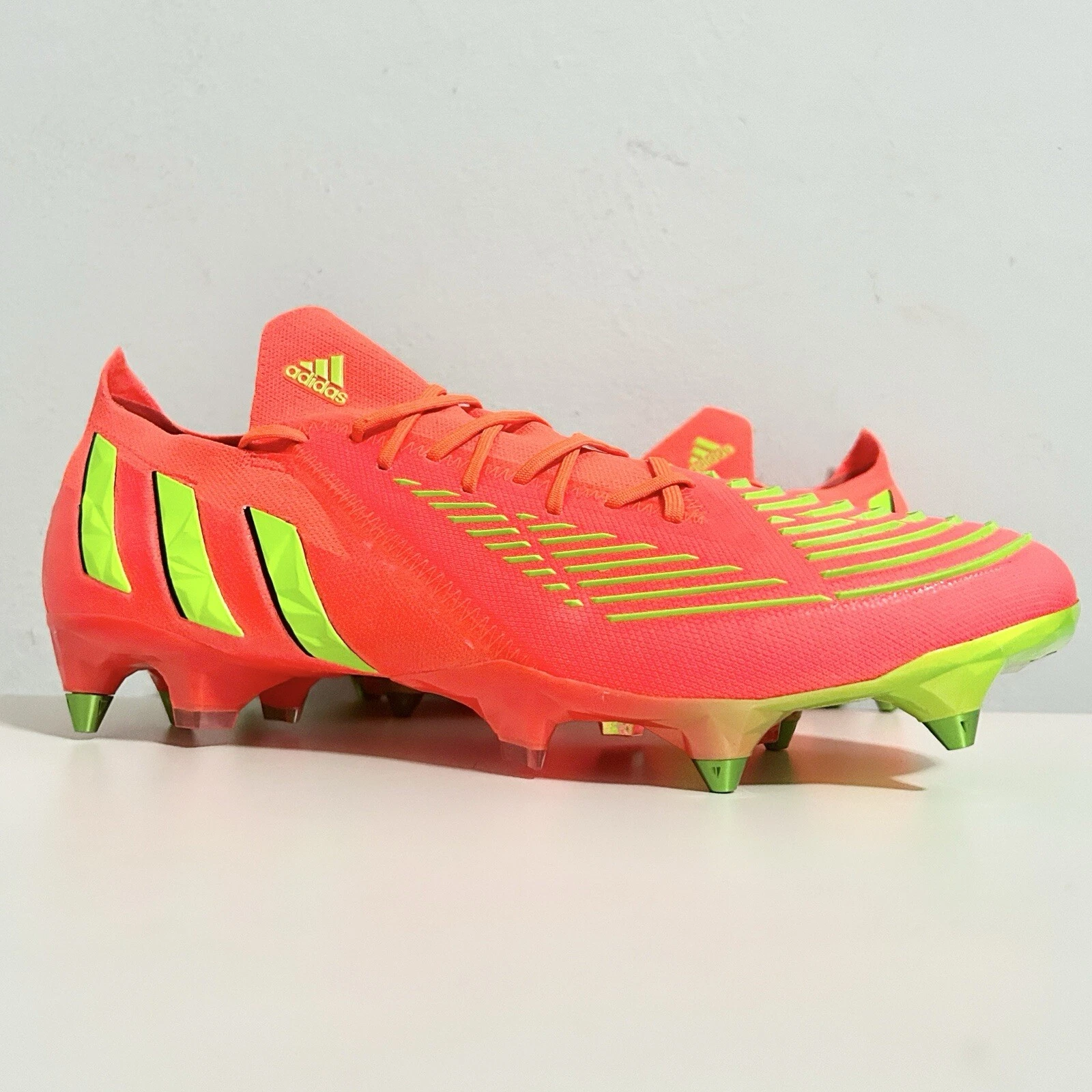 Scarpe da calcio Adidas Predator Edge.1 Low SG "Game Data Pack" da uomo taglia 11