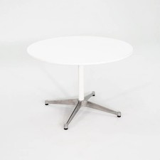 Mesa de comedor/cafetería Herman Miller Eames Aluminum Group 2021 con base de contrato 7 unidades disponibles