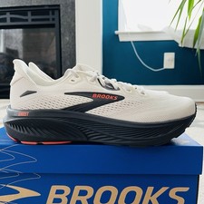 Brooks Ghost 18 Men Sz 8B Coconut/Pearl/Tigerlily NWB