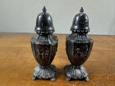 Vtg Silver Plate Salt & Pepper Shaker Weidlich Bros Dutch Scenes Marked