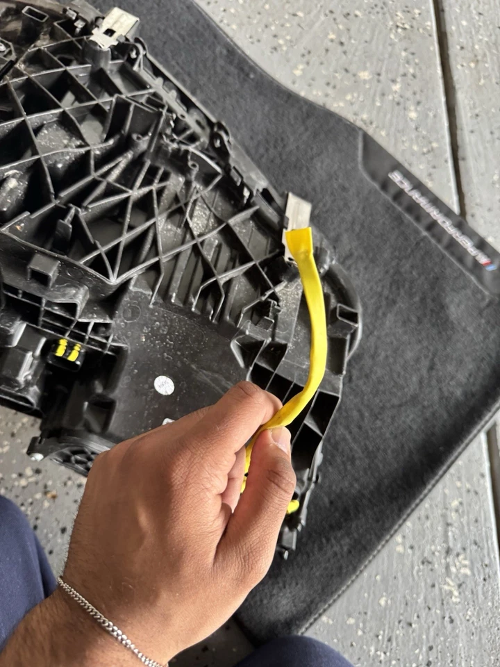 Faro LÁSER IZQUIERDO BMW M3 M4 Competition EE. UU. G22 G23 G26 G80 G82 9505119-03 Foto 2 de 4