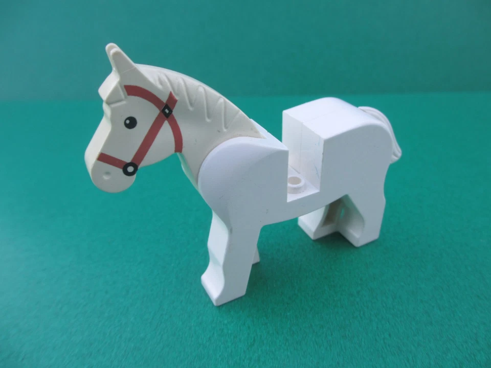 Lego Pferd Schimmel weiß 4493c01 Pony Western Ritter (110522V) - Bild 1 von 1
