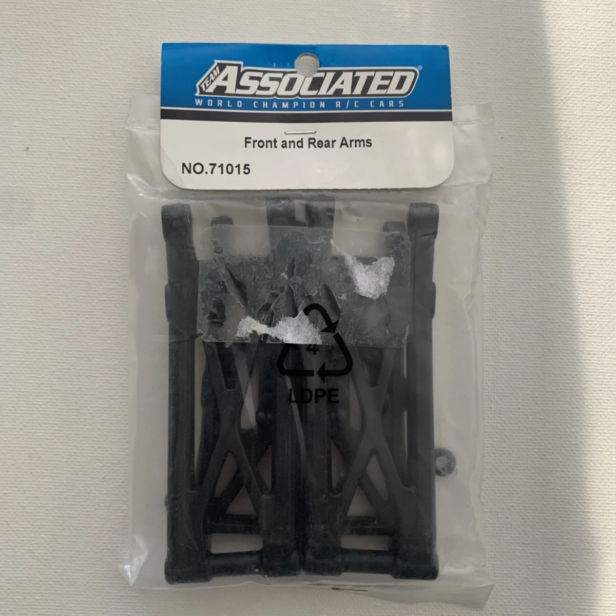 2 Triangles de suspension inférieur avant/arrière renforcé - Traxxas 3655R