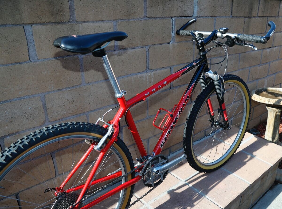 Schwinn Moab 1 Mountain Bike 26 Schwinn Moab 1 Mountain Bike 26