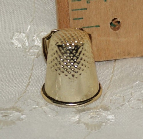 Florida Beach Palm Tree Metal Thimble Fast Shipping - Picture 2 of 3