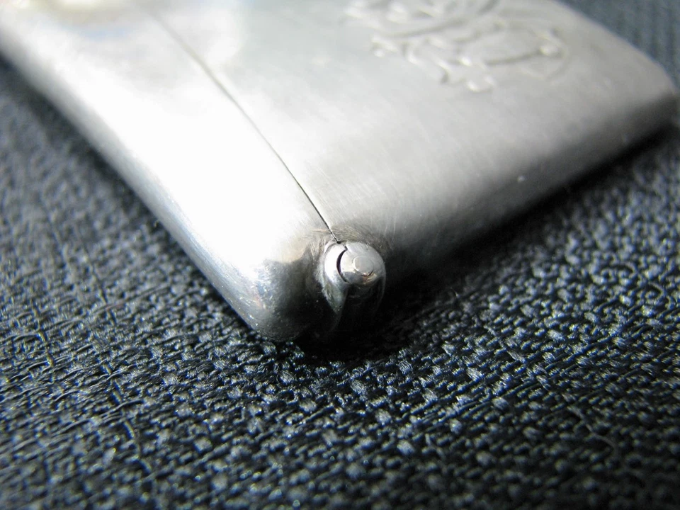 Late 19th Century Sterling Silver Curved Card Case With Gold Washed Interior - Image 4 of 4