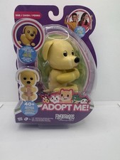 Fingerlings X ADOPT from ME Interactive Dog 40 Sounds and Reactions Toy