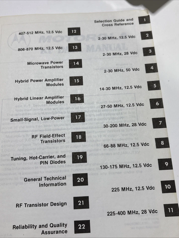 Motorola RF Semiconductors Data Manual (1980) Vintage Paperback 1st Edition - Image 4 of 4