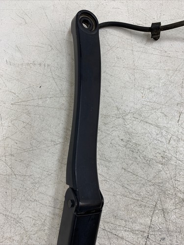 Brazo limpiaparabrisas delantero derecho 17-23 Tesla modelo 3 1621687-00-a 52043 u18 - Imagen 4 de 8