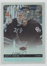 2014-15 Fleer Ultra Platinum Medallion 50/99 Antti Niemi #160 1e15