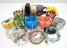 VINTAGE TO NOW COSTUME JEWELRY BRACELET LOT, STRETCH TO FIT TYPE