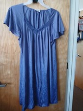 WOMAN'S SHADOWLINE XL PURPLE SILKY NIGHTGOWN GOWN