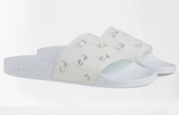 GUCCI Women s White Rubber Pursuit GG Slide Sandals Size 9US I