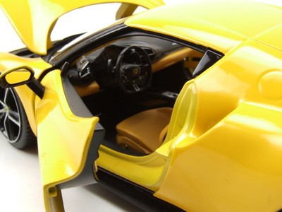 Ferrari 296 GTB Bburago 1/18 - Modellino Grigio E Giallo, Per Bambini Da 3 Anni - Foto 3