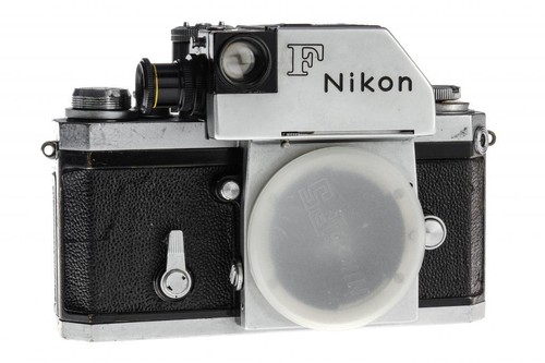Nikon F Photomic T chrome 'Red Dot' / 32822,72