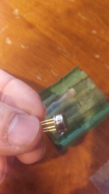 NEW Fuse FU5B Integrated Circuit   LOT of 2  pn#- U5B 771031 7001 Gold Leads