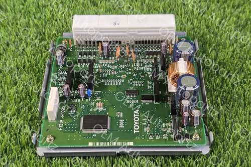 Lexus LX470 2003-2007 Suspension Control Module 89290-60040: Fits Land Cruiser - Picture 10 of 13