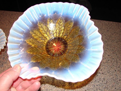 (2) Antique Northwood Glass Gold Feathered Opalescent Ruffled Bowls Nice Colors! - Picture 7 of 11