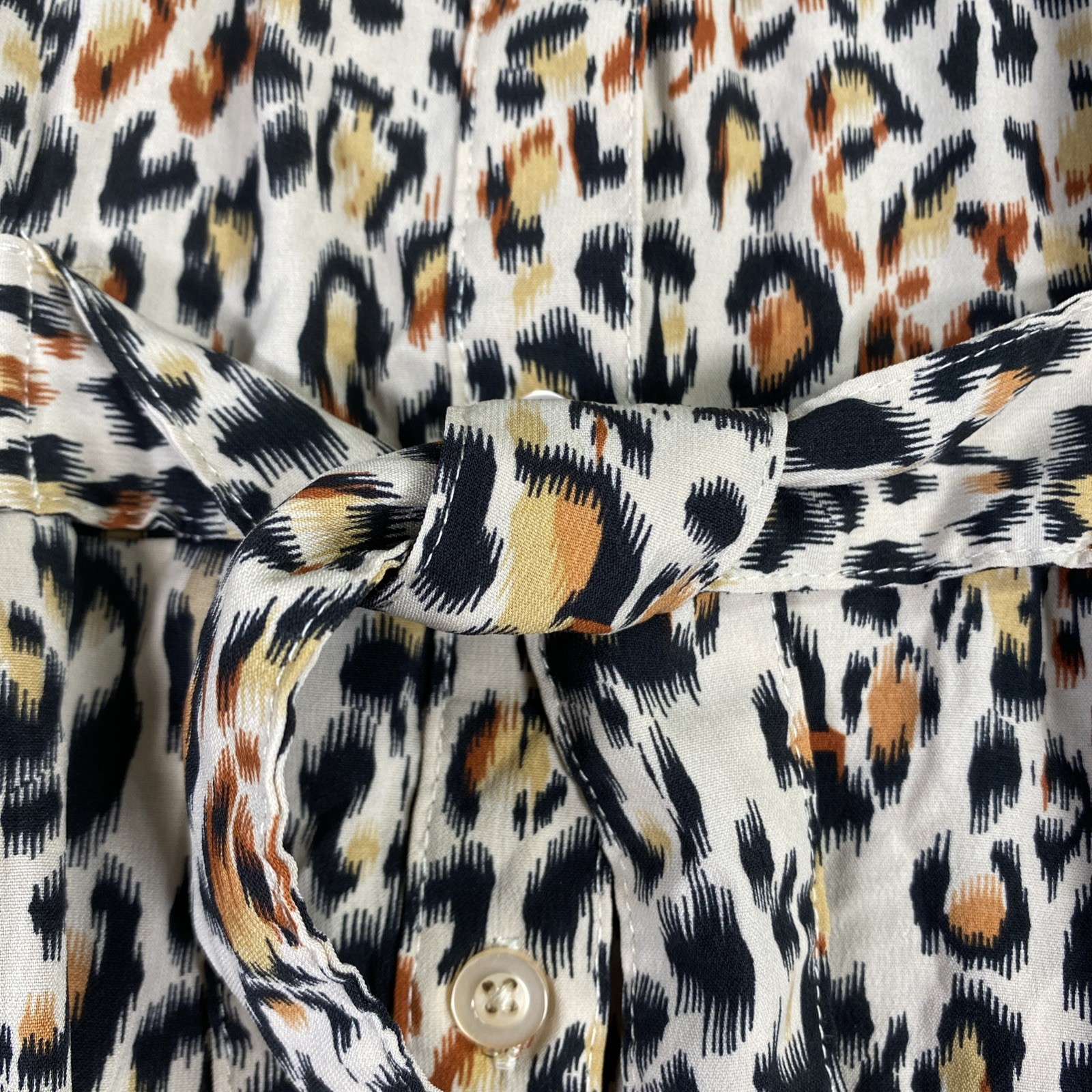 Millenium Large Leopard Print Women's Button Up S… - image 4