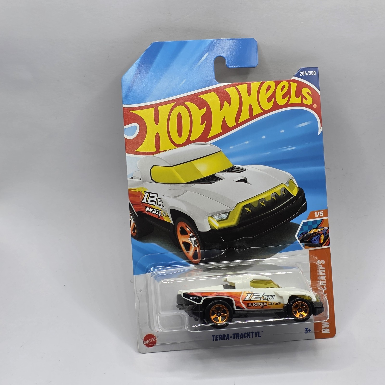 Hot Wheels 2025 K Case HW Track Champs 1/5 Terra- Tracktyl White