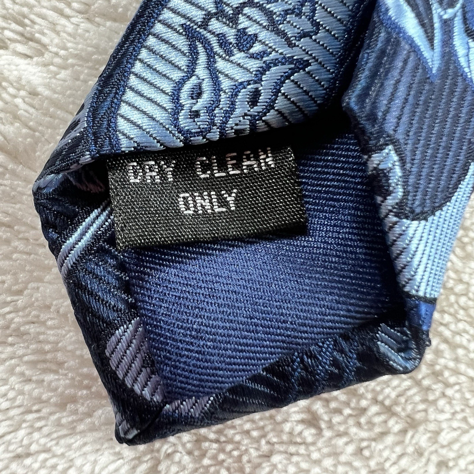 VERSE 9 Mens Necktie Designer PAISLEY & Geometric Blue/Multi-Colored 58 7/8EUC