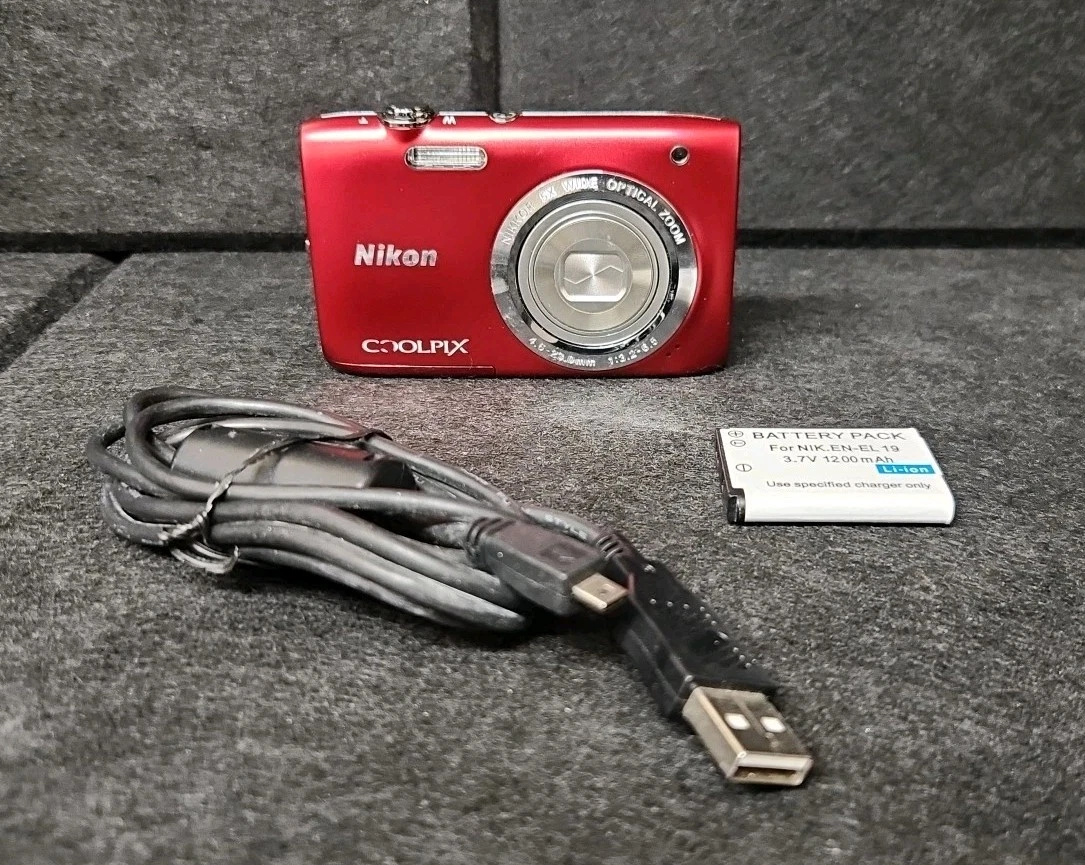 Preços baixos em Zoom Óptico de 3-9.9x Nikon Coolpix S2800 Câmeras