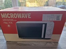 Nutmeg 700w 17L White microwave 5 power settings 30 min time new sealed