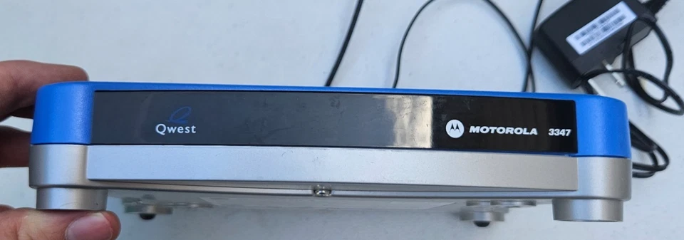 MOTOROLA QWEST 3347 DSL GATEWAY MODEM WIRELESS ROUTER - Image 2 of 4