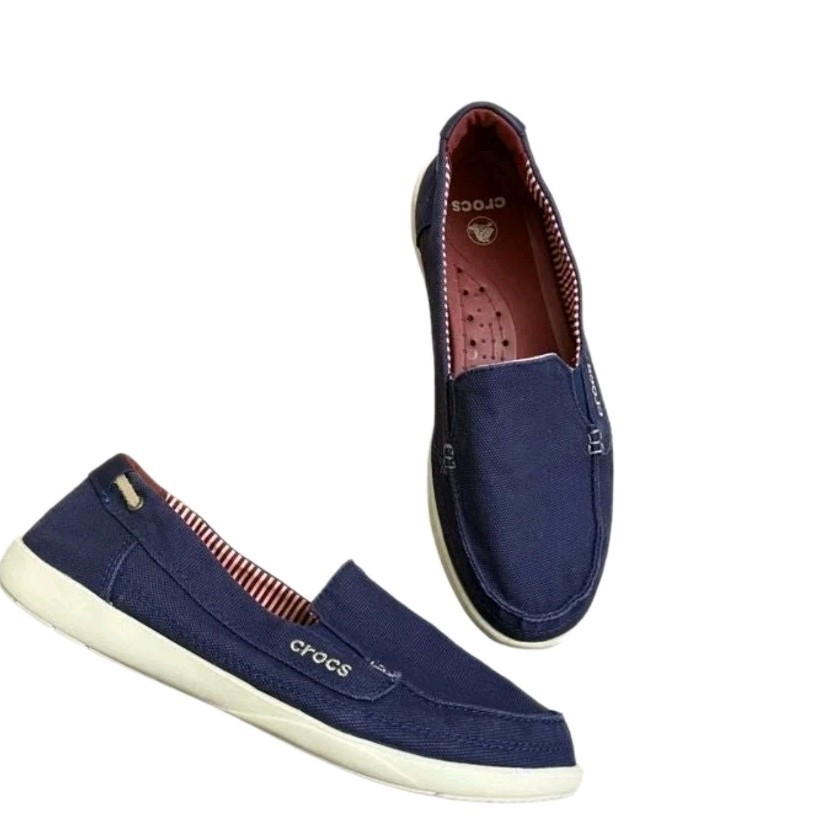 Crocs Womens Walu Loafers in Nautical Navy Stucco Size 8-image